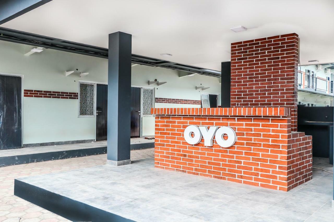Oyo 488 Tekno Residence South Tangerang Екстериор снимка